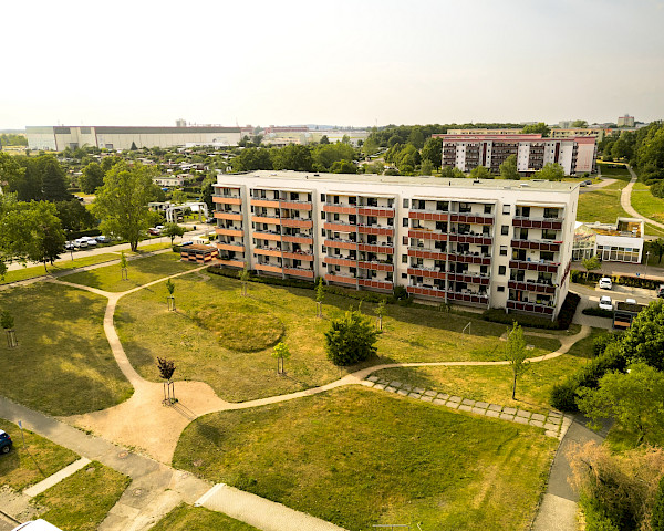 Platz der Einheit 8-11